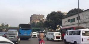بالبلدي: النشرة المرورية.. كثافات متحركة للسيارات بمحاور القاهرة والجيزة