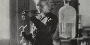 بالبلدي: نوبل تحتفى بـ مارى سكلودوفسكا كورى.. أول فرنسية تنال الدكتوراه فى الفيزياء