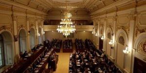 بالبلدي: مجلس الشيوخ التشيكى يصدق على حزمة التقشف الحكومية