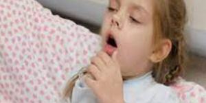 بالبلدي : طبيب يكشف أفضل علاج للالتهاب الرئوي عند الأطفال.. بينها الراحة التامة واستنشاق هواء نقي