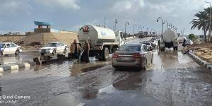 بالبلدي: بعد هطول الأمطار.. رئيس مدينة العريش يتفقد الشوارع الرئيسية والميادين العامة belbalady.net
