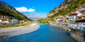 بالبلدي: دليل السفر إلى ألبانيا مع العائلة