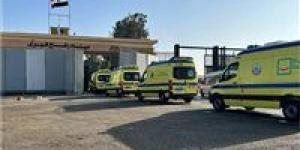 بالبلدي : نقل 45 جريحا ومرافقا فلسطينيا للعلاج في المستشفيات المصرية عبر معبر رفح البري