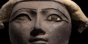 بالبلدي: بدروم المتحف المصري ووجه تابوت من الخشب.. صور