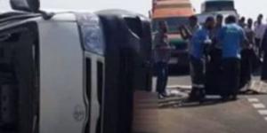 بالبلدي: إصابة شخصين إثر حادث انقلاب سيارة فى الصف
