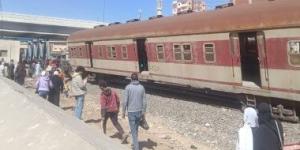 بالبلدي: خروج جرار قطار السويس - الإسماعيلية عن القضبان بمحطة نفيشة دون إصابات