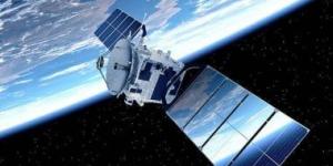 بالبلدي: الأقمار الصناعية المعطلة تؤثر على المجال المغناطيسى للأرض.. علماء يحذرون