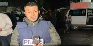 بالبلدي: مراسل تلفزيون فلسطين عمر الداهودي يسقط أرضًا على الهواء