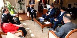 بالبلدي: وزير الصناعة يستعرض مقومات الاستثمار فى مصر مع إحدى الشركات