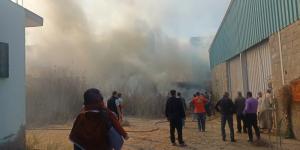بالبلدي: السيطرة على حريق بمصنع زيوت بالقنطرة شرق في الإسماعيلية.. صور