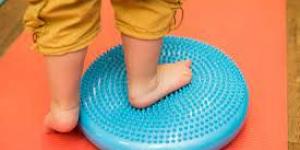 بالبلدي : تعرفي على أسباب القدم المسطحة عند الأطفال.. وهل لها علاج أم لا