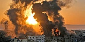 بالبلدي: 4 شهداء وعدد من المصابين|الاحتلال يقصف مدرسة تؤوي نازحين بمخيم الشاطئ بغزة belbalady.net