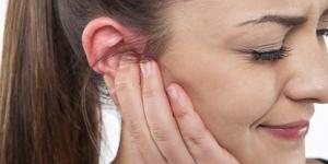 بالبلدي : هل الجيوب الأنفية تؤثر على الأذن؟.. استشاري أنف وأذن يُجيب