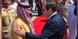 بالبلدي : السيسى يودّع ملك البحرين فى ختام زيارته لمصر