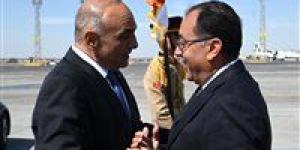 بالبلدي : رئيس الوزراء يستقبل نظيره الأردني في مطار القاهرة الدولي