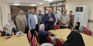 بالبلدي: نواب رئيس جامعة الأزهر يستقبلون مرافقي المصابين في غزة belbalady.net
