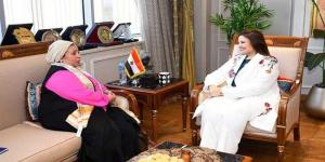 بالبلدي : وزيرة الهجرة تلتقي رئيسة الجالية المصرية بأيرلندا الشمالية للوقوف على آخر مستجدات أوضاع الجالية
