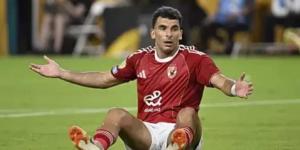 150
      مليون
      جنيه..
      الأهلي
      يفرط
      في
      مكاسب
      تاريخية
      بكأس
      العالم
      للأندية