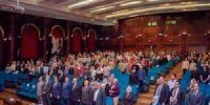 بالبلدي: رئيس
      جامعة
      طنطا
      يفتتح
      مؤتمر
      "الأطباء
      المقيمين
      بمستشفيات
      جامعة
      طنطا
      نحو
      مستقبل
      أفضل"