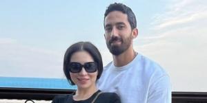 بالبلدي : مي
      عز
      الدين
      وأحمد
      تيمور
      يتصدران
      التريند
      بعد
      ظهورهما
      الأول
      في
      شهر
      العسل