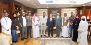 بالبلدي : النيابة
      الإدارية
      تستقبل
      وفدًا
      من
      طلبة
      القانون
      بالجامعة
      الخليجية
      لتعريفهم
      برسالتها|
      صور