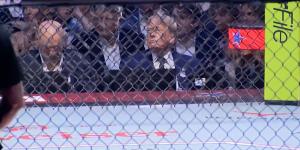 بالبلدي: شاهد كيف تابع ترامب نزالات بطولة UFC من مقعده بجانب الحلبة بالبيت الأبيض