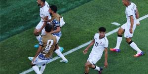 بالبلدي : أيمن
      حسين:
      سعيد
      بتسجيل
      هدف
      لـ
      العراق
      في
      كأس
      العالم
      بعد
      غياب
      40
      سنة