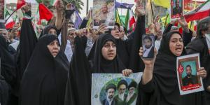 بالبلدي: "لن نقبل بالاستسلام".. هل يفسد المتشددون في إيران فرحة "انتصار" النظام بعد الاتفاق مع أمريكا؟