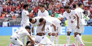 بالبلدي : فيفا
      يوضح..
      كيف
      يتأهل
      منتخب
      مصر
      إلى
      دور
      الـ32
      من
      كأس
      العالم؟