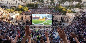 بالبلدي: حالة وفاة وإصابات.. هذا ما حدث بتدافع جماهيري أثناء متابعة مباراة الأردن والجزائر