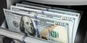 بالبلدي : الدولار
      عند
      أعلى
      مستوى
      فى
      عام
      والين
      قرب
      أدنى
      مستوى
      فى
      40
      عاما