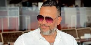 إصابة
      ماجد
      المصري
      بقطع
      ونزيف
      في
      شبكية
      العين