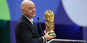 بالبلدي: رئيس "فيفا" يؤكد إمكانية زيادة المشاركين في كأس العالم إلى 64 منتخبًا