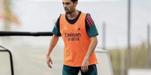 بالبلدي : برناردو
      سيلفا:
      لم
      أتردد
      في
      الانتقال
      إلى
      ريال
      مدريد..
      وهذا
      هو
      ملهمي
      في
      كرة
      القدم