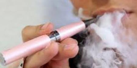 بالبلدي: دراسة: استخدام السجائر الإلكترونية لمدة شهر يسبب تلف الحمض النووي في الرئتين
