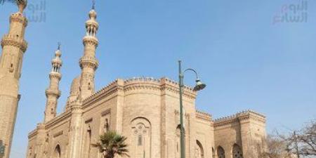 بالبلدي: زخارف إسلامية نادرة تزين أروقة مسجد الرفاعى