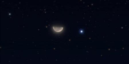 بالبلدي: شاهد بنفسك الآن.. القمر يظهر مع نجم سبيكا لمعانه مثل الشمس بـ13.5 مرة belbalady.net