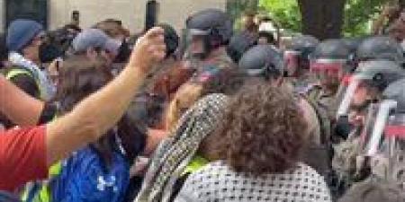 بالبلدي : الجامعات الأمريكية تنتفض دعما لـ غزة.. تظاهرات بجامعة تكساس والشرطة تلقي القبض على 10 أشخاص