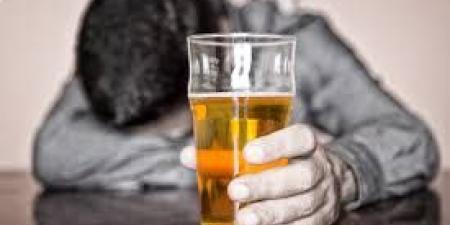 بالبلدي : كمية الكحول التي تضر الكبد.. استشاري يوضح