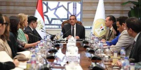 بالبلدي : وزير التنمية يتابع مع وفد البنك الدولى الموقف التنفيذي لبرنامج التنمية المحلية بصعيد مصر