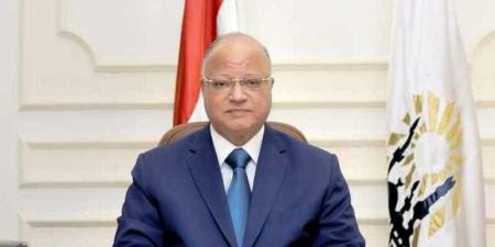 بالبلدي: محافظ القاهرة يوجه بتطبيق المواعيد الصيفية لفتح وغلق المحال