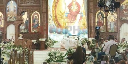 بالبلدي : على الكرسي البابوي.. البابا تواضروس الثاني يترأس قداس عيد القيامة المجيد | صور