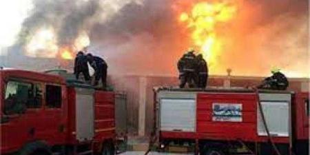 إخماد حريق بمخازن شركة الإسكندرية للأدوية بالعوايد