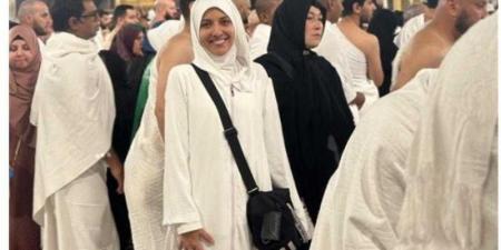 بالبلدي: مي كساب تدعو لـ جمهورها أثناء أداء مناسك العمرة