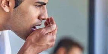 بالبلدي : رائحة الفم الكريهة في الصباح.. استمرار ظهورها علامة على مرض خطير