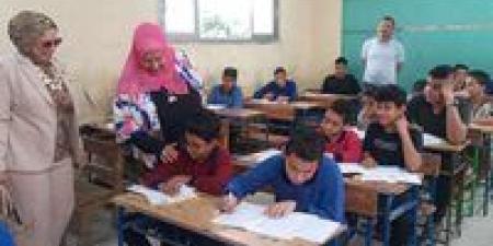 بالبلدي : تعليم القاهرة تشدد على التباعد بين الطلاب داخل لجان الامتحانات