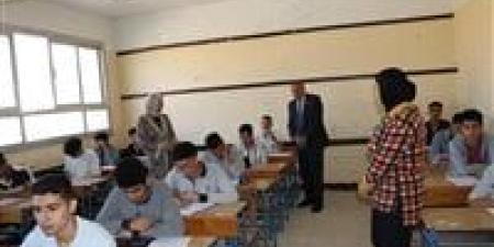 بالبلدي : اليوم.. 111 ألف طالب بإعدادية البحيرة يؤدون أول أيام امتحانات الفصل الدراسي الثاني