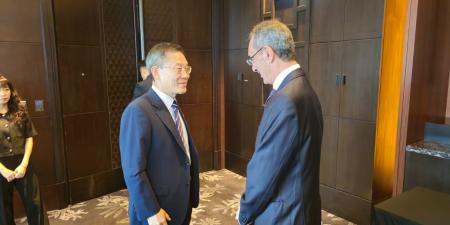 بالبلدي: وزير الاتصالات يبحث التعاون مع كوريا في مجالات الرقائق الإلكترونية والذكاء الاصطناعي