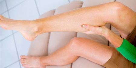بالبلدي : 5 أعراض لقصور الغدة الدرقية في الساقين لا تتجاهلها.. تورم الساق أبرزها