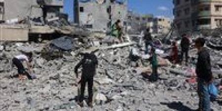 بالبلدي: استشهاد
      14
      فلسطينيا
      بينهم
      5
      أطفال
      في
      قصف
      الاحتلال
      الإسرائيلي
      على
      غزة